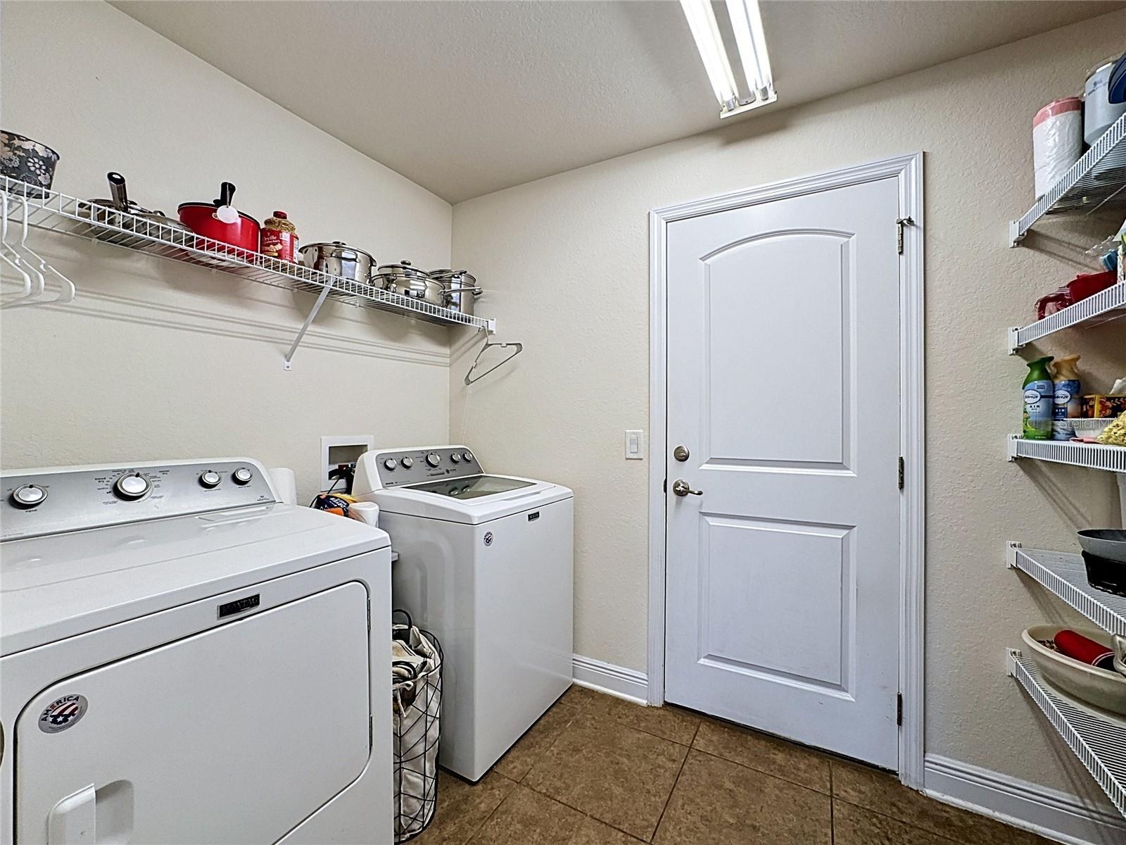 10821 STANDING STONE DR — photo 34