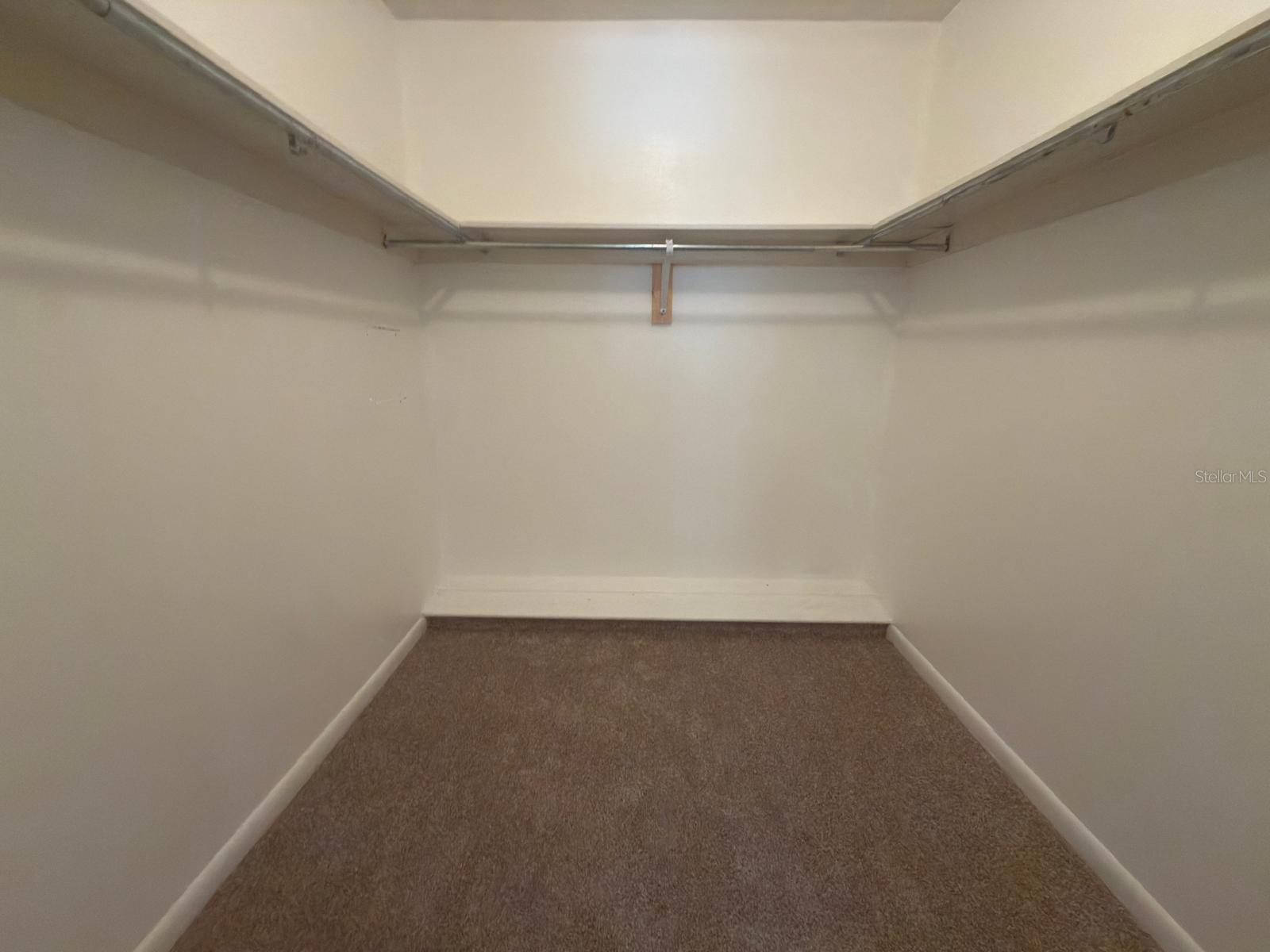2209 BOXWOOD WAY — photo 10