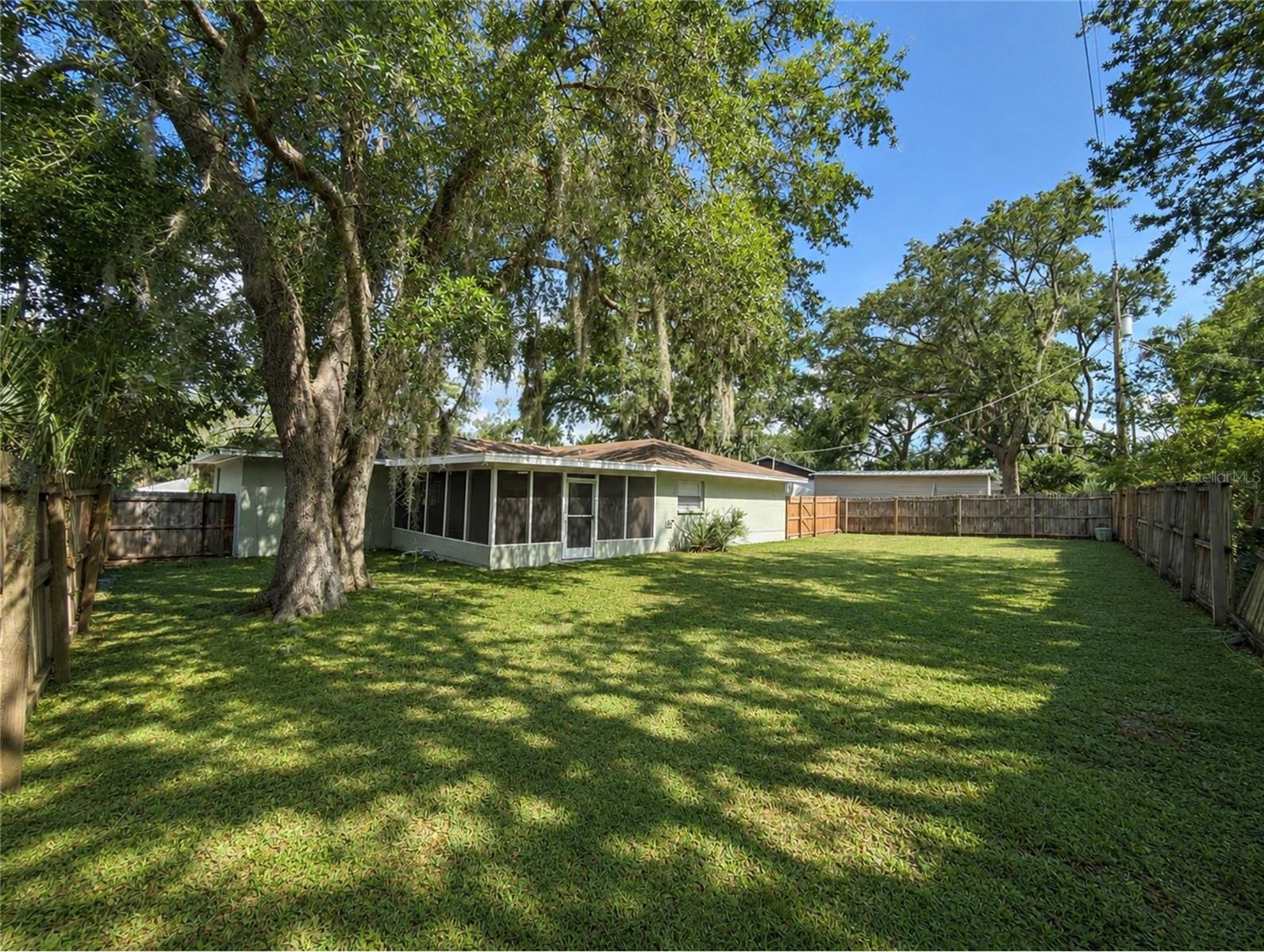2209 BOXWOOD WAY — photo 26