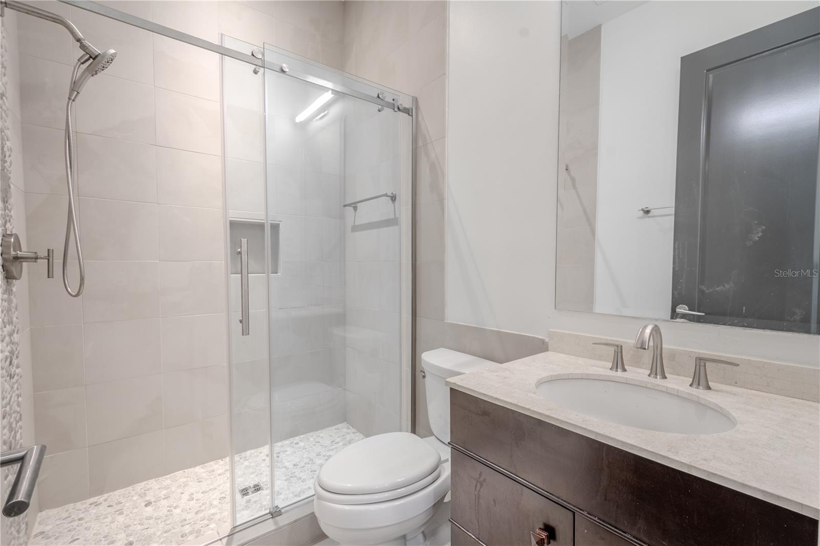 2711 W TRILBY AVE — photo 21