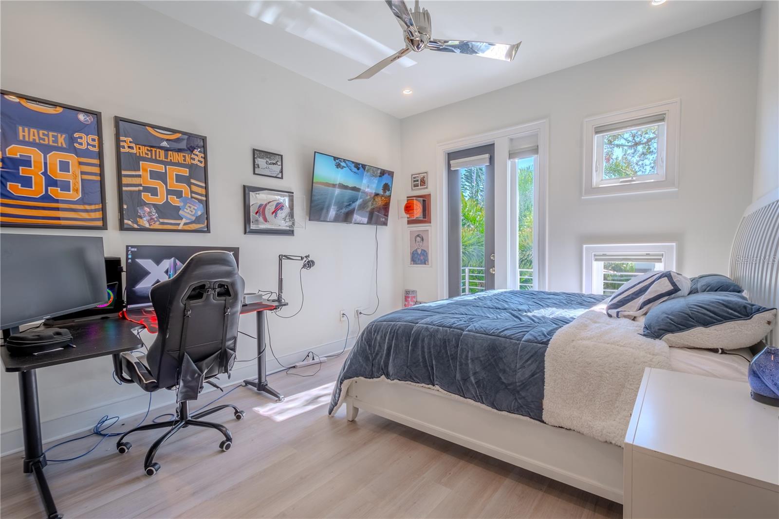 2711 W TRILBY AVE — photo 26