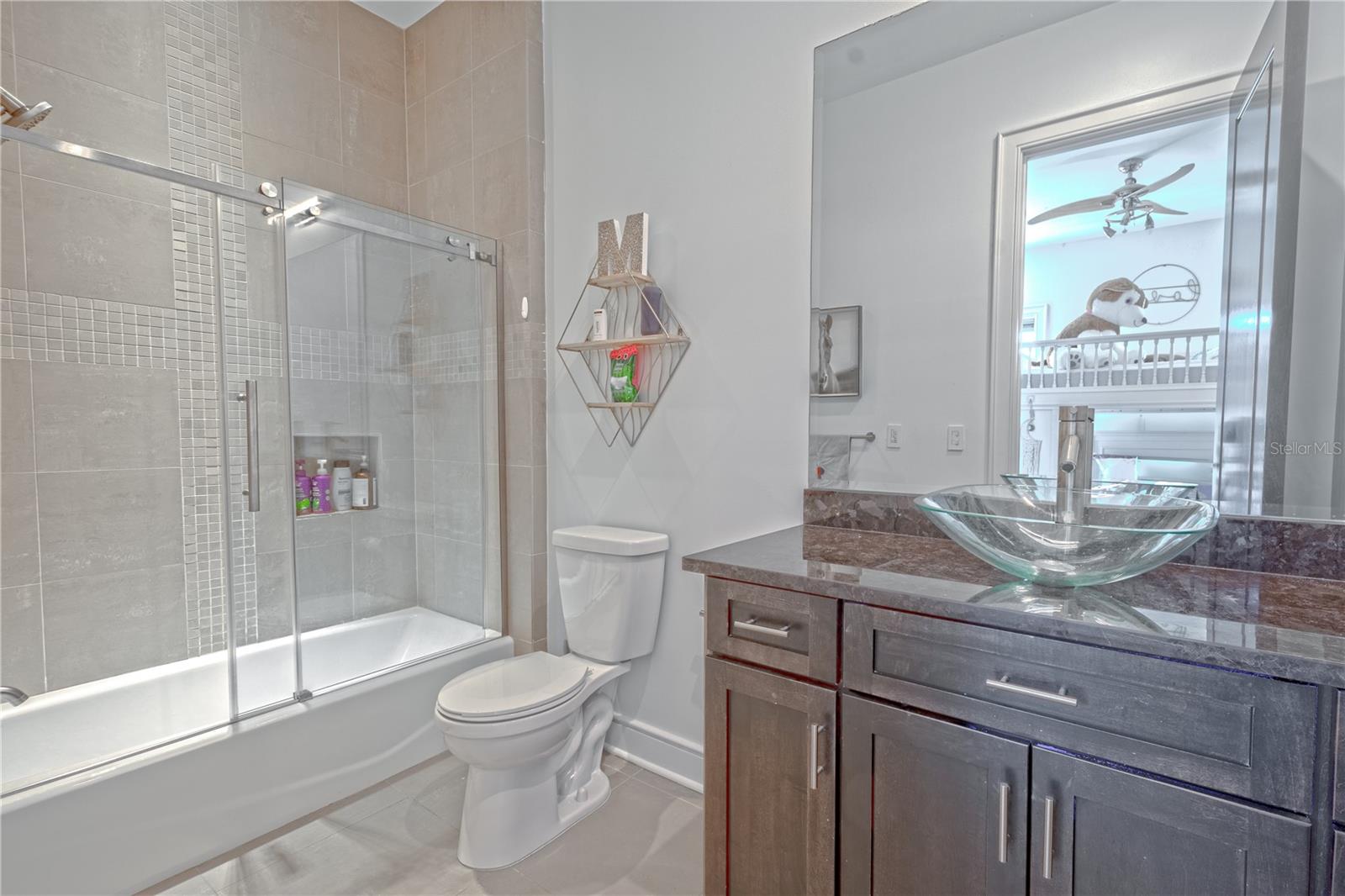 2711 W TRILBY AVE — photo 24