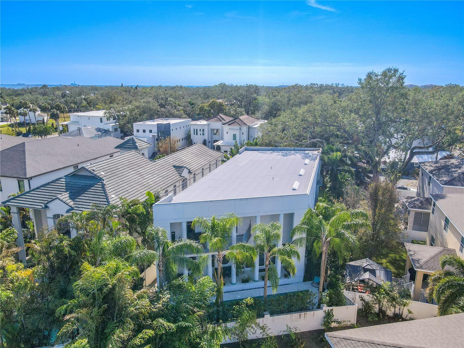 2711 W TRILBY AVE — photo 36