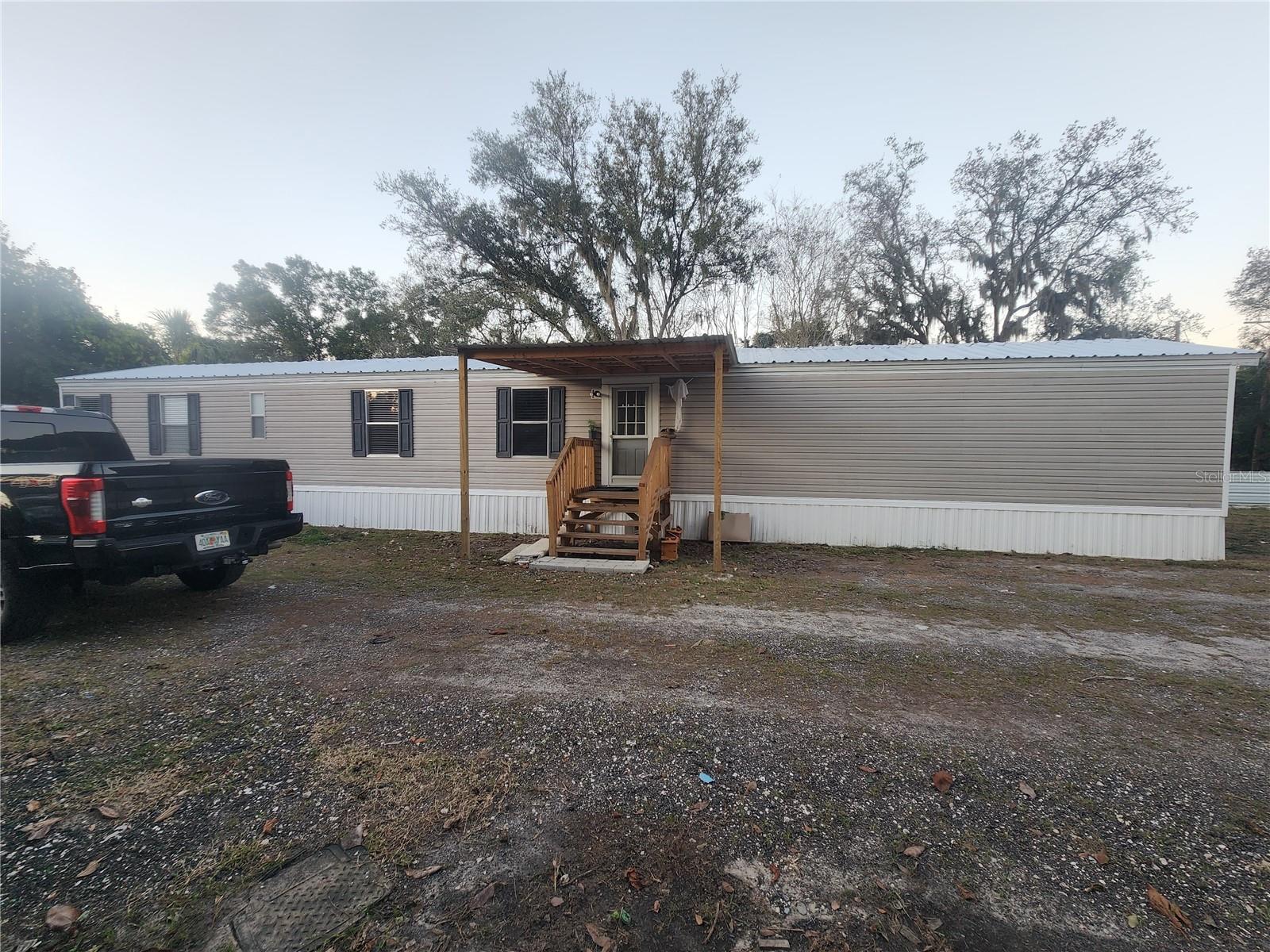 1333 WILKINSON DR — photo 2
