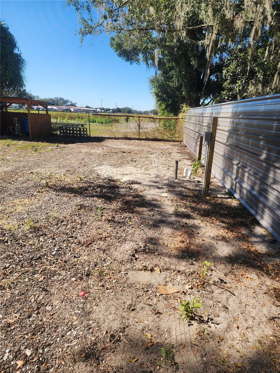 1333 WILKINSON DR — photo 23