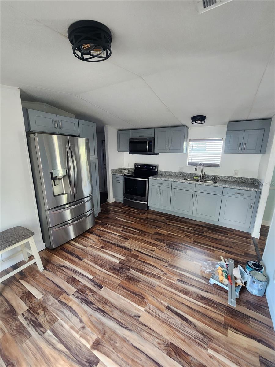 1333 WILKINSON DR — photo 8