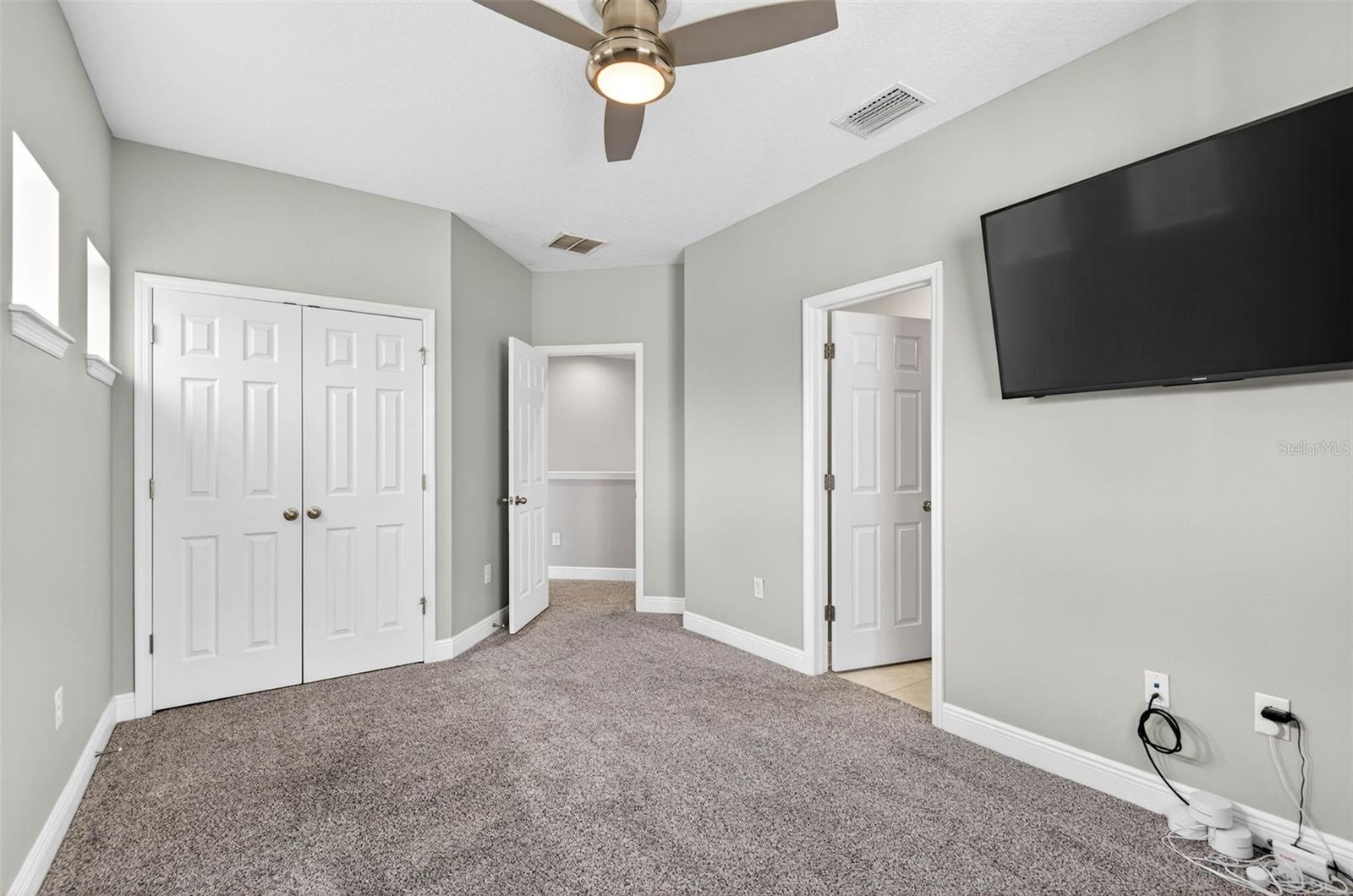 14310 BARRINGTON STOWERS DR — photo 39