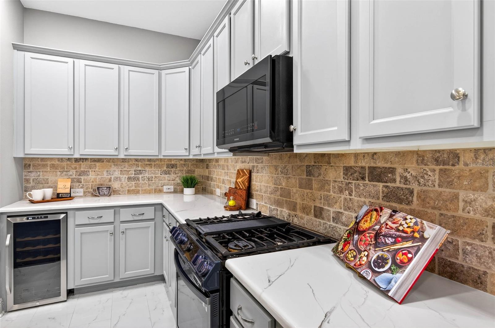 14310 BARRINGTON STOWERS DR — photo 19