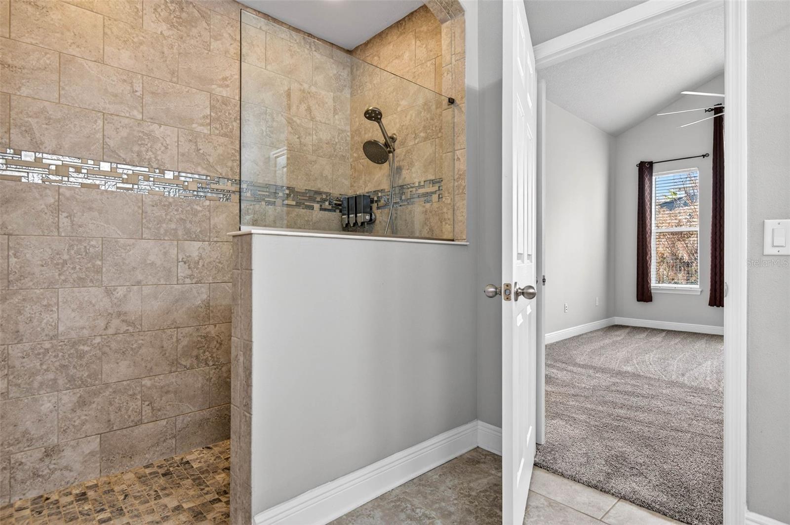 14310 BARRINGTON STOWERS DR — photo 27