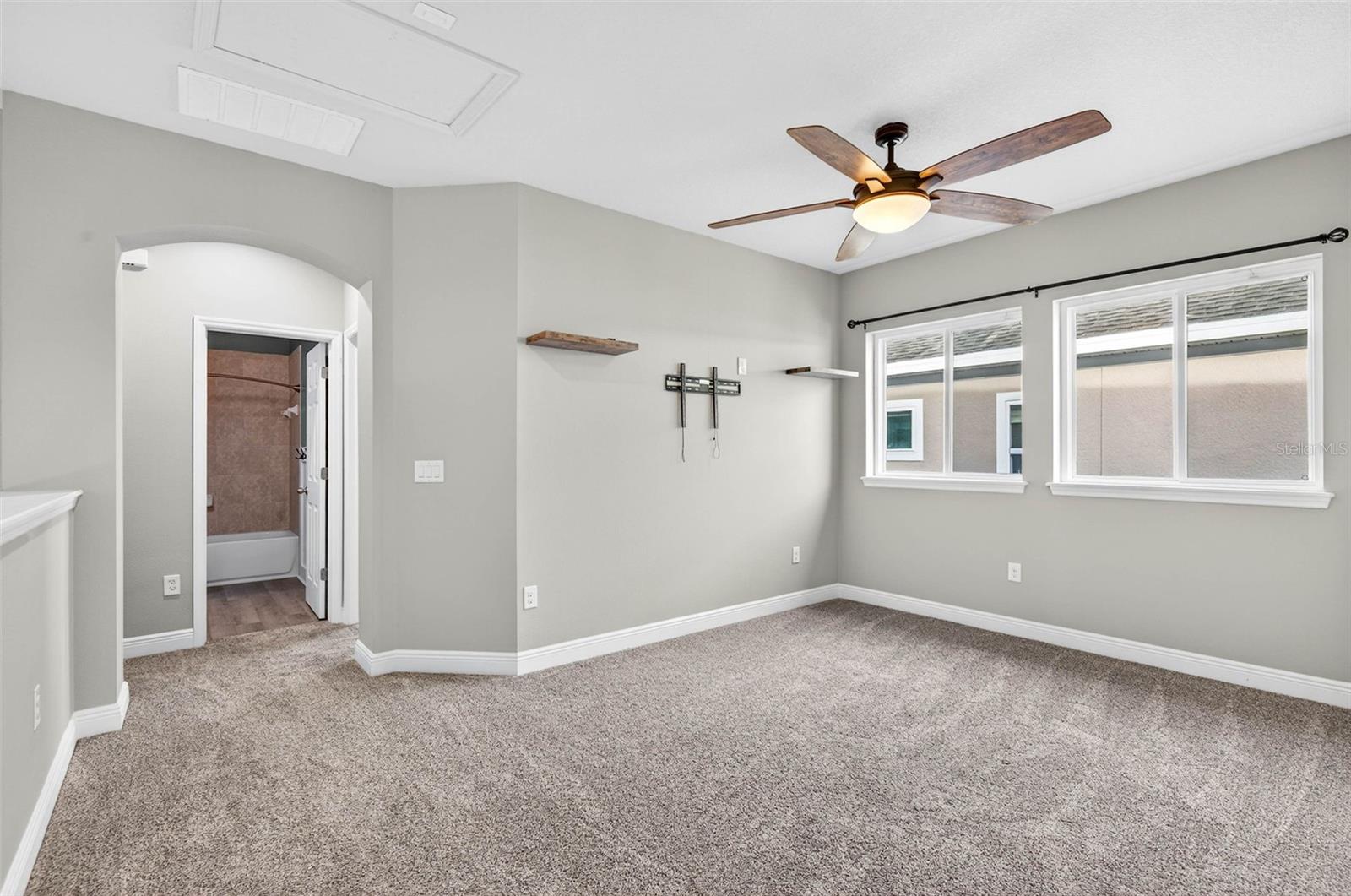 14310 BARRINGTON STOWERS DR — photo 35