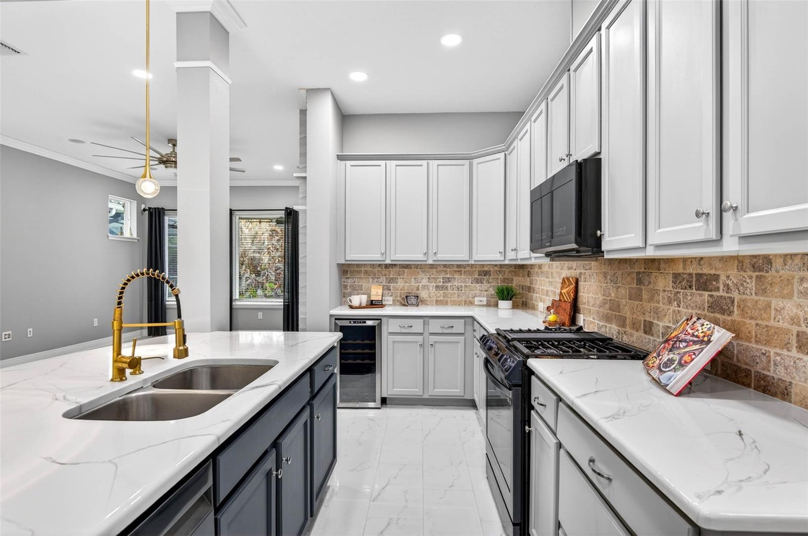 14310 BARRINGTON STOWERS DR — photo 17