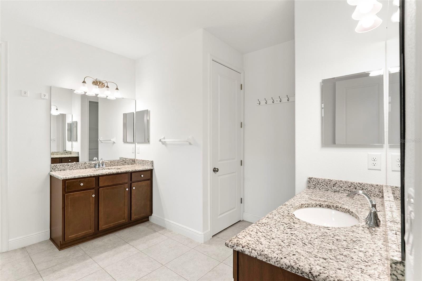 3918 GAVIOTA DR — photo 20