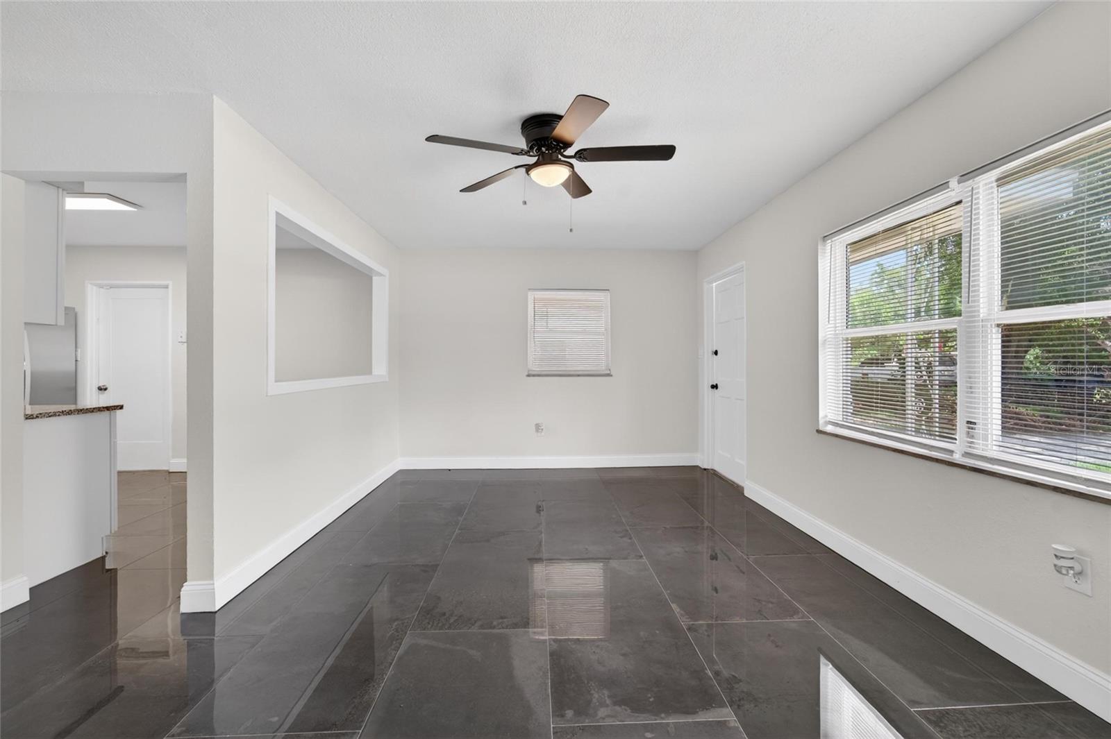 3009 E FERN ST — photo 7