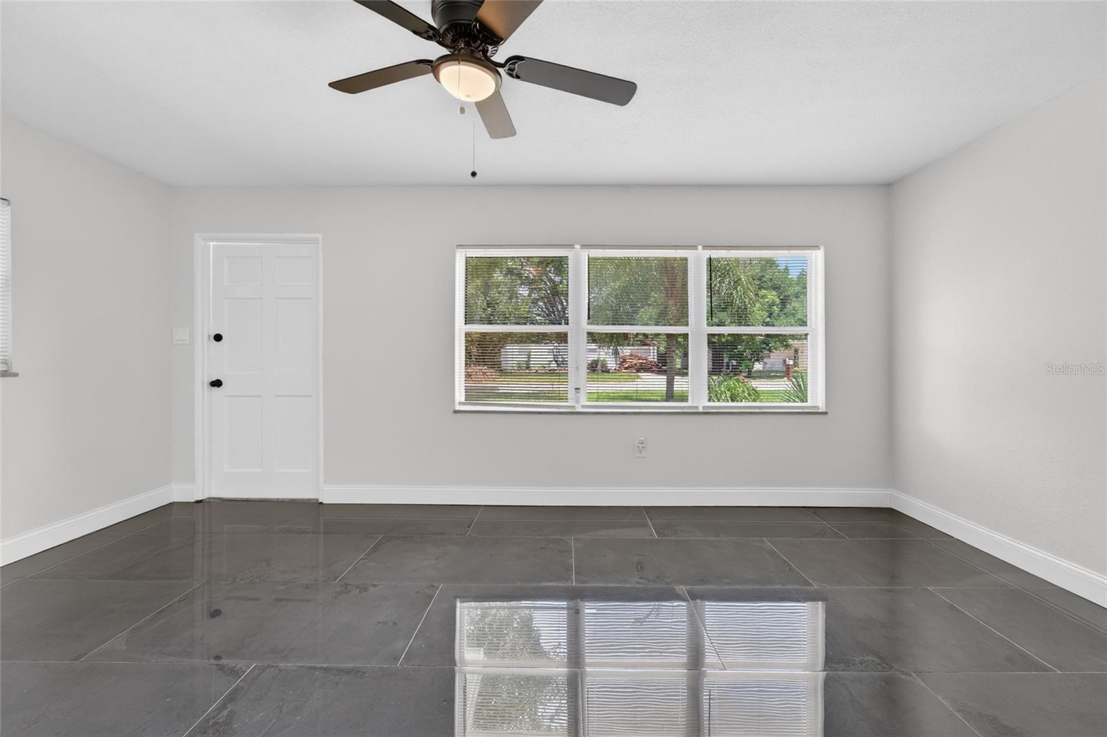 3009 E FERN ST — photo 9