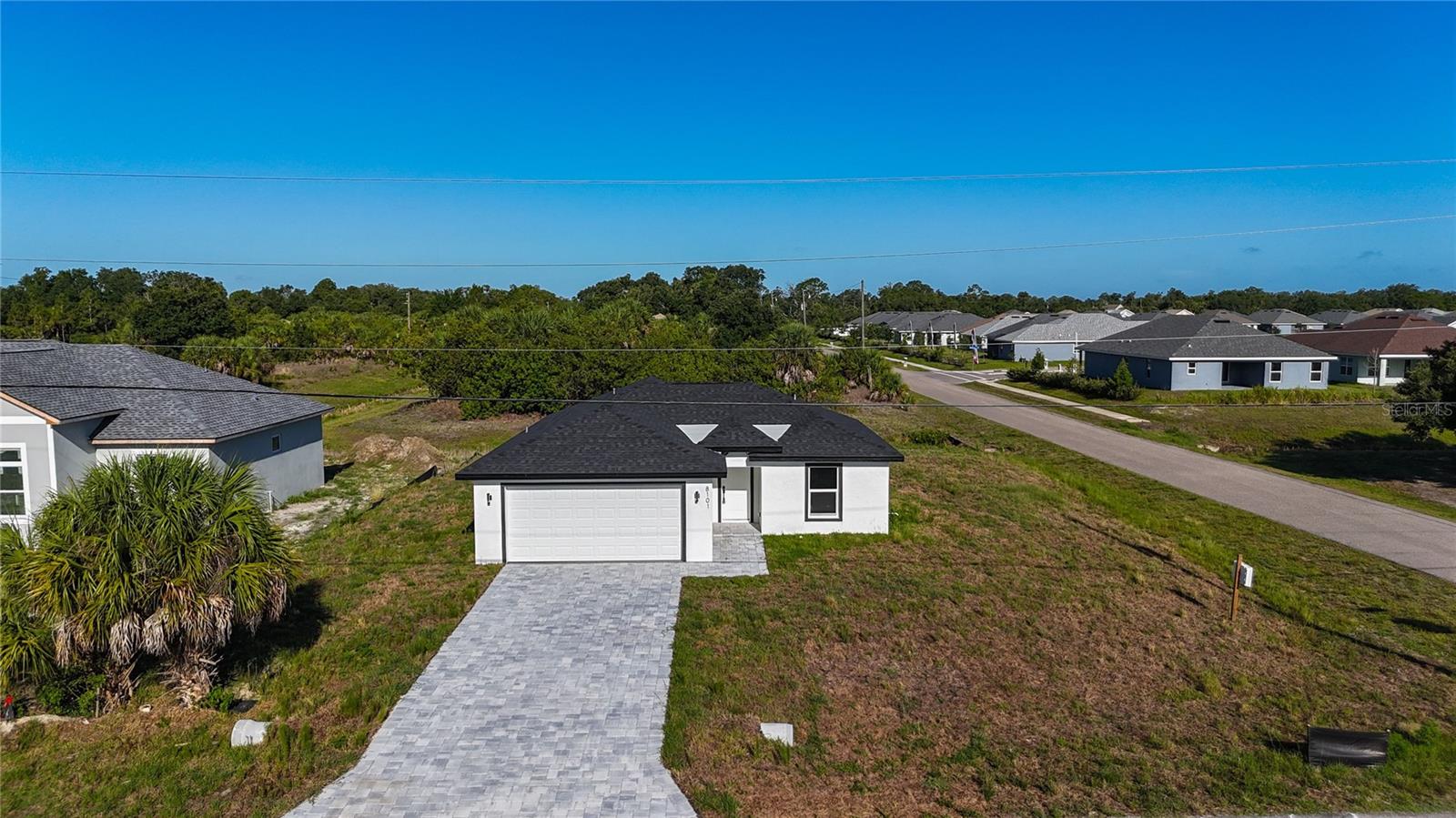2715 GISELA RD — photo 27