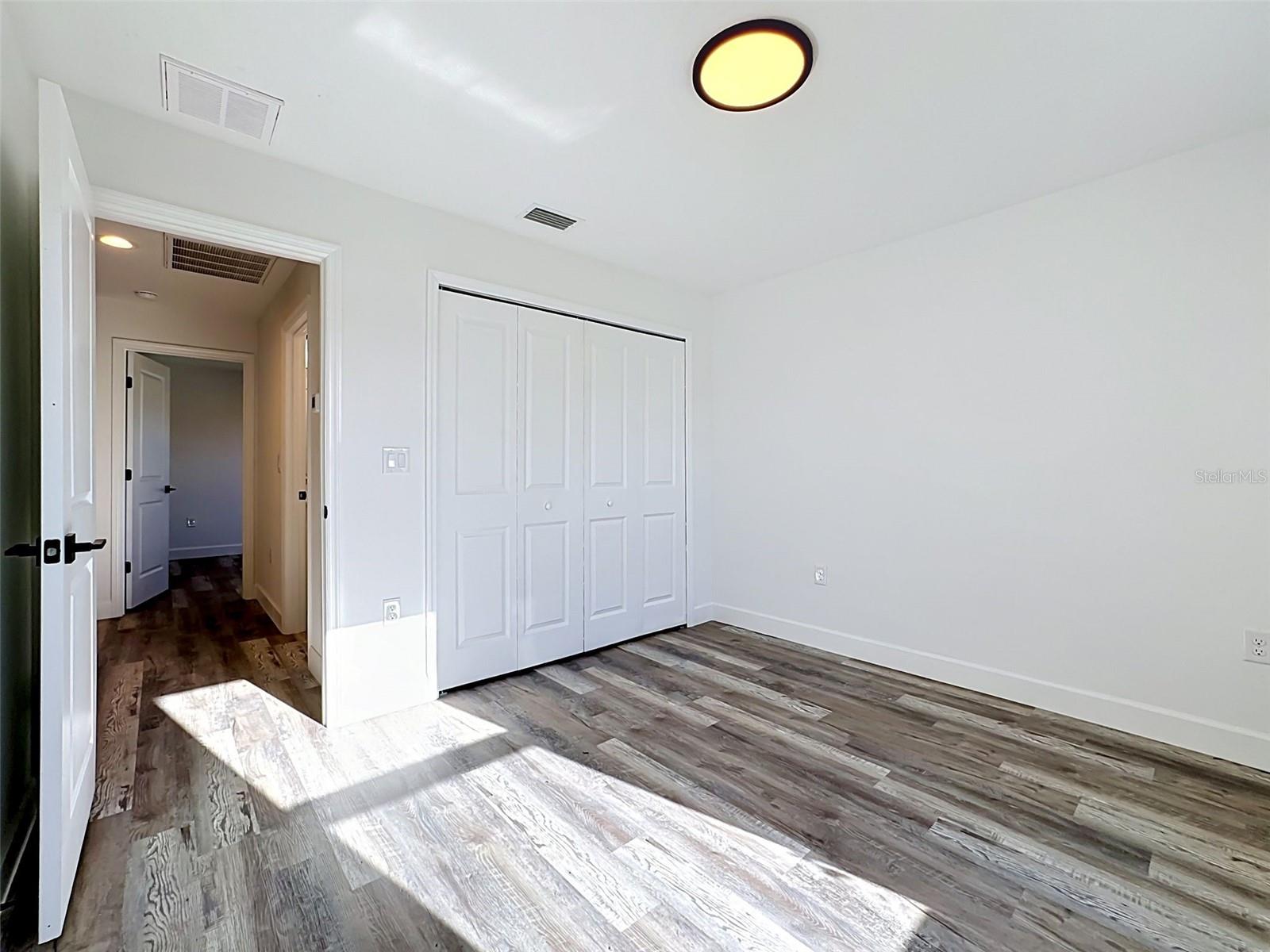 2715 GISELA RD — photo 17