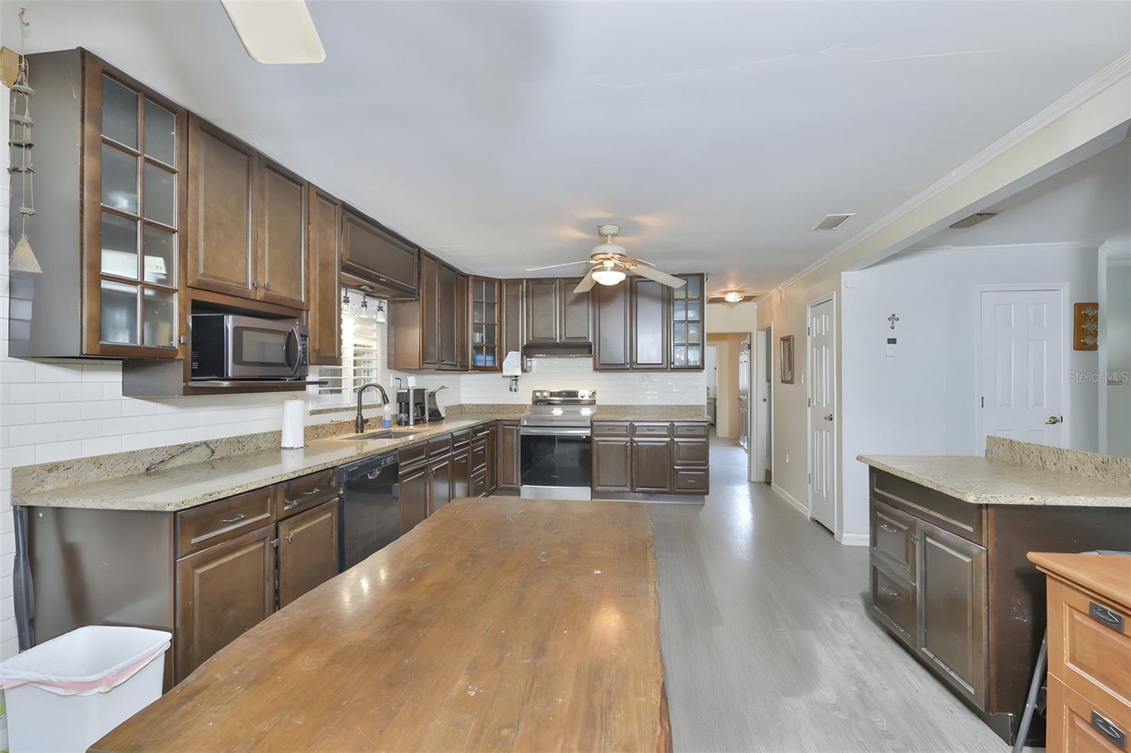 14451 HIGHLAND RD — photo 18
