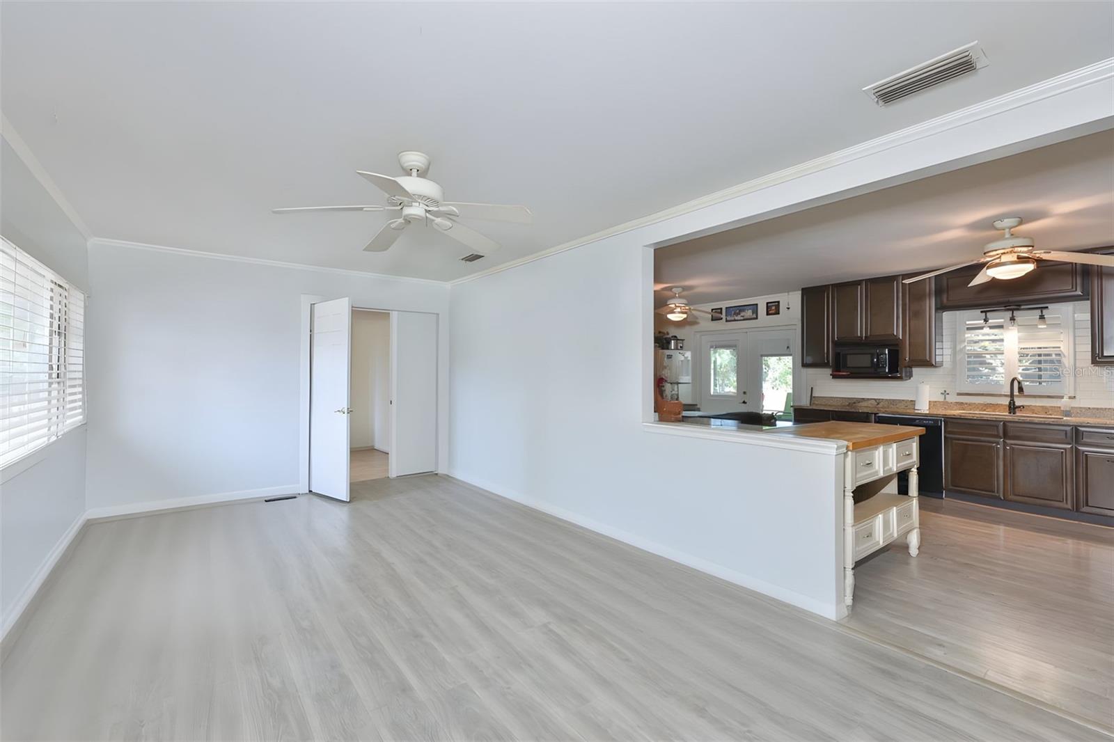 14451 HIGHLAND RD — photo 21