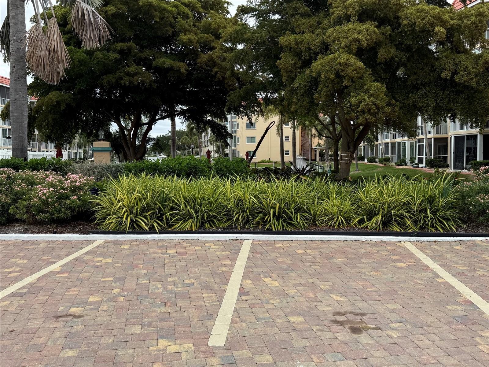 1250 N PORTOFINO DR #202 — photo 40