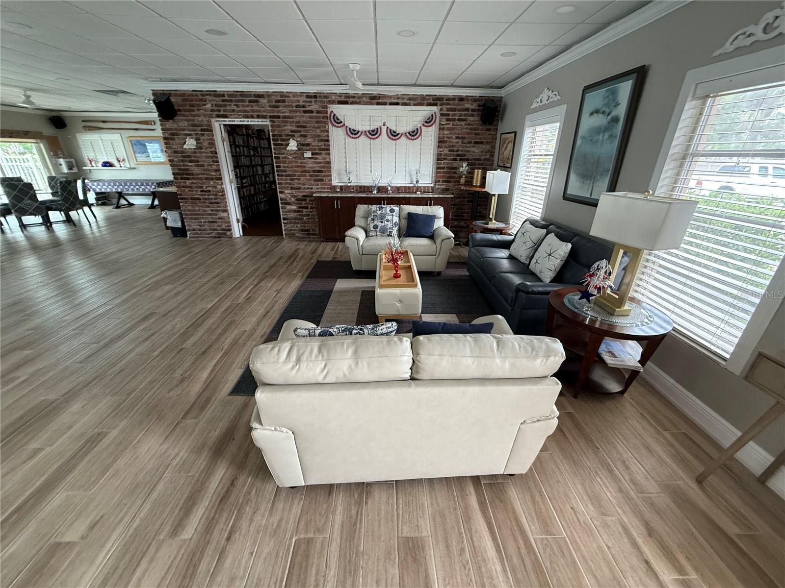 1250 N PORTOFINO DR #202 — photo 43