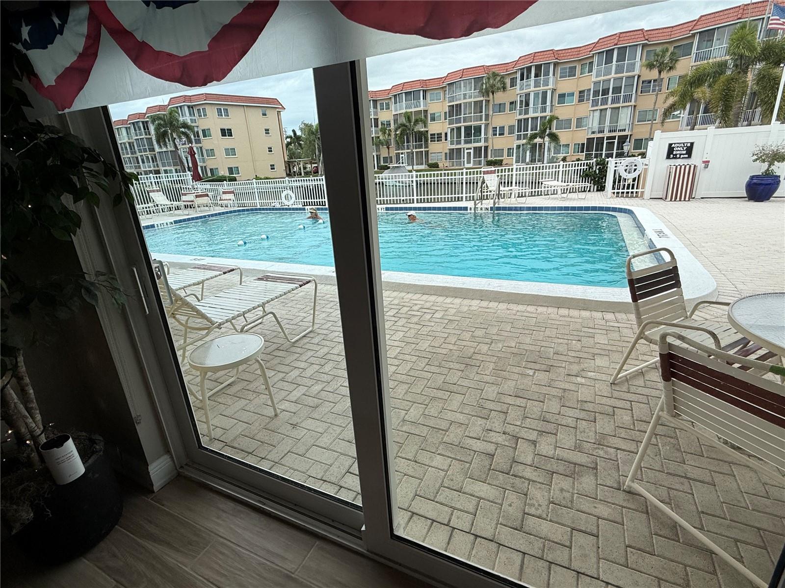 1250 N PORTOFINO DR #202 — photo 31