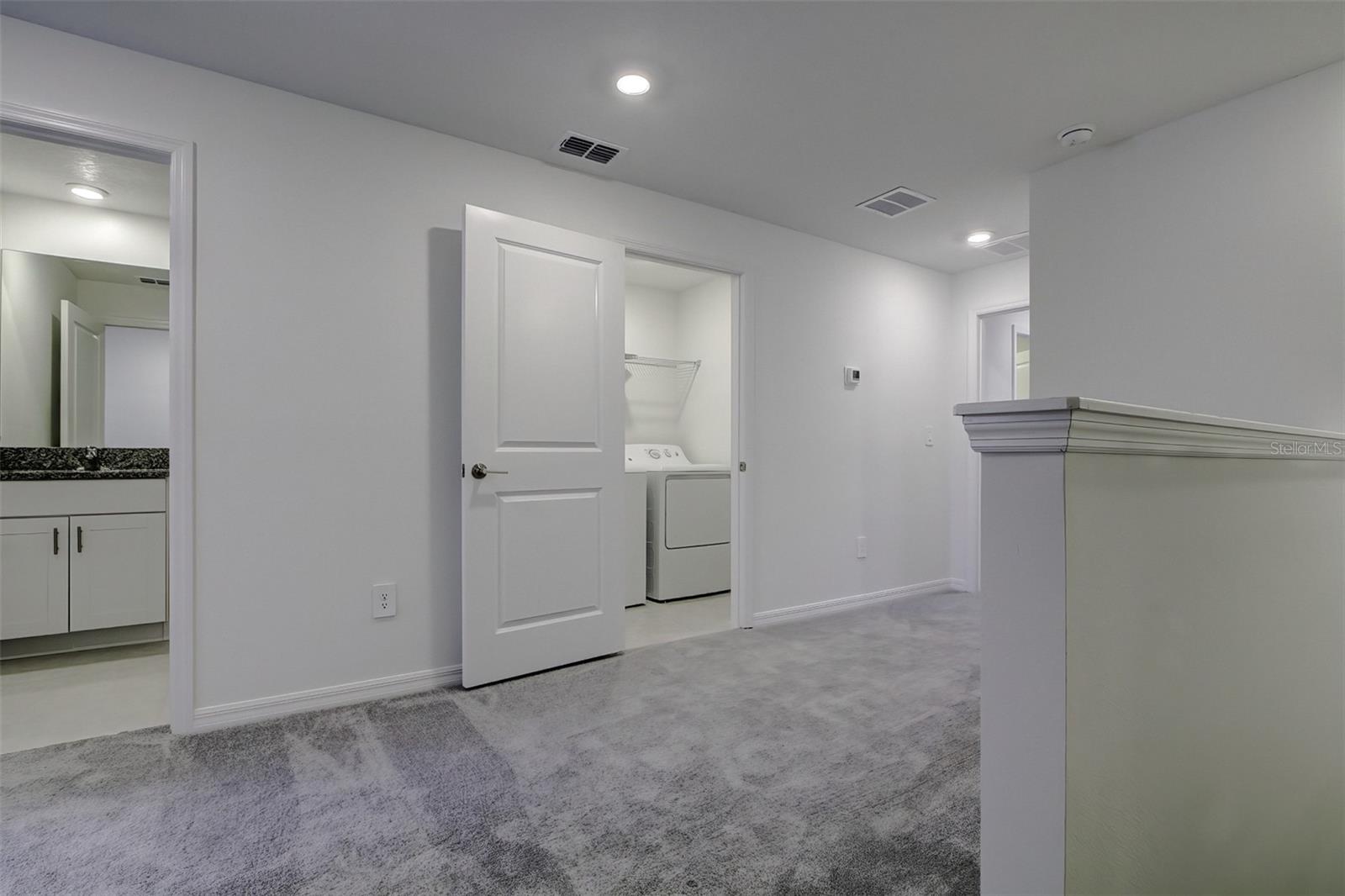 8248 CORNER PINE WAY — photo 26