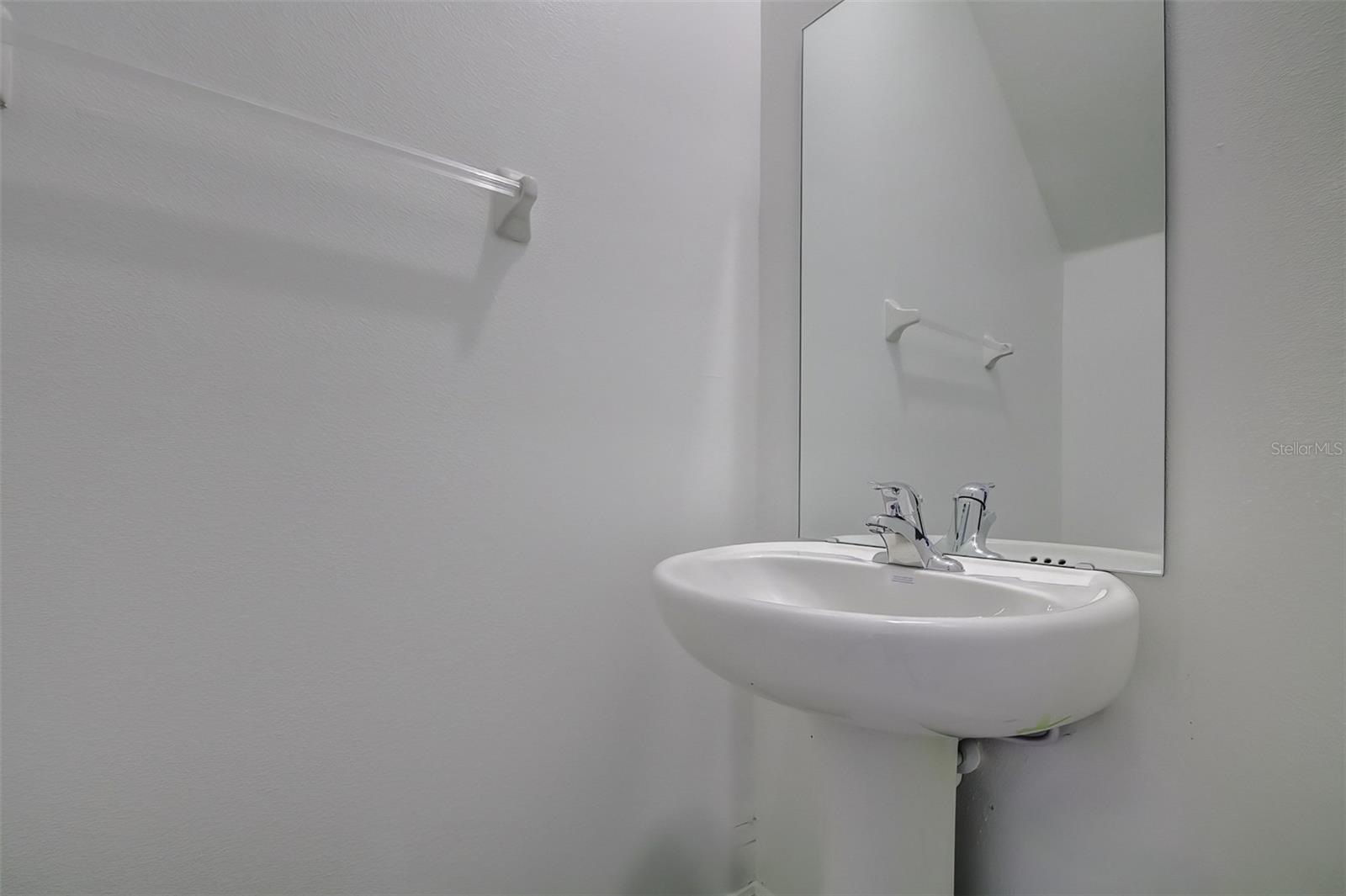 8248 CORNER PINE WAY — photo 25