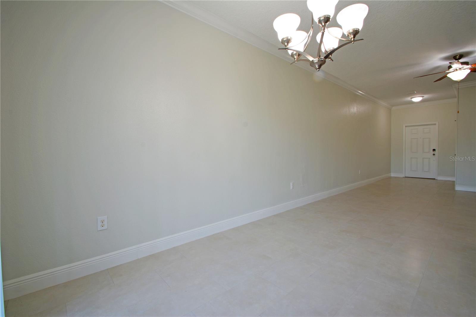 11925 GREENGATE DR — photo 7