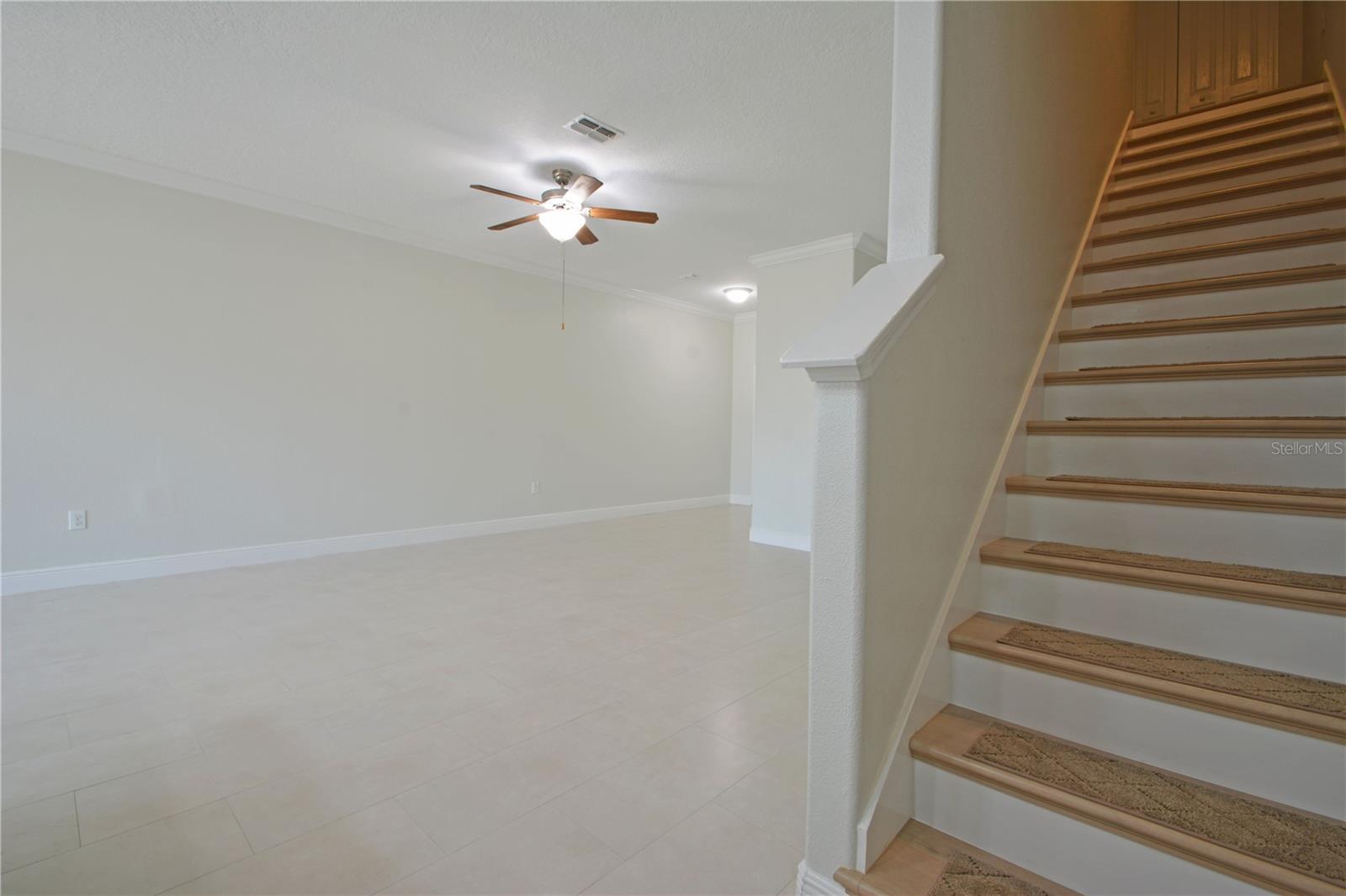 11925 GREENGATE DR — photo 17