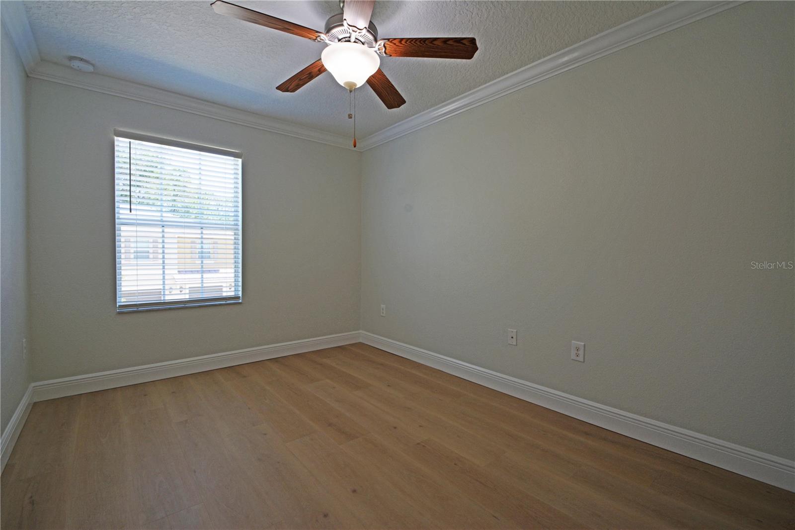 11925 GREENGATE DR — photo 32