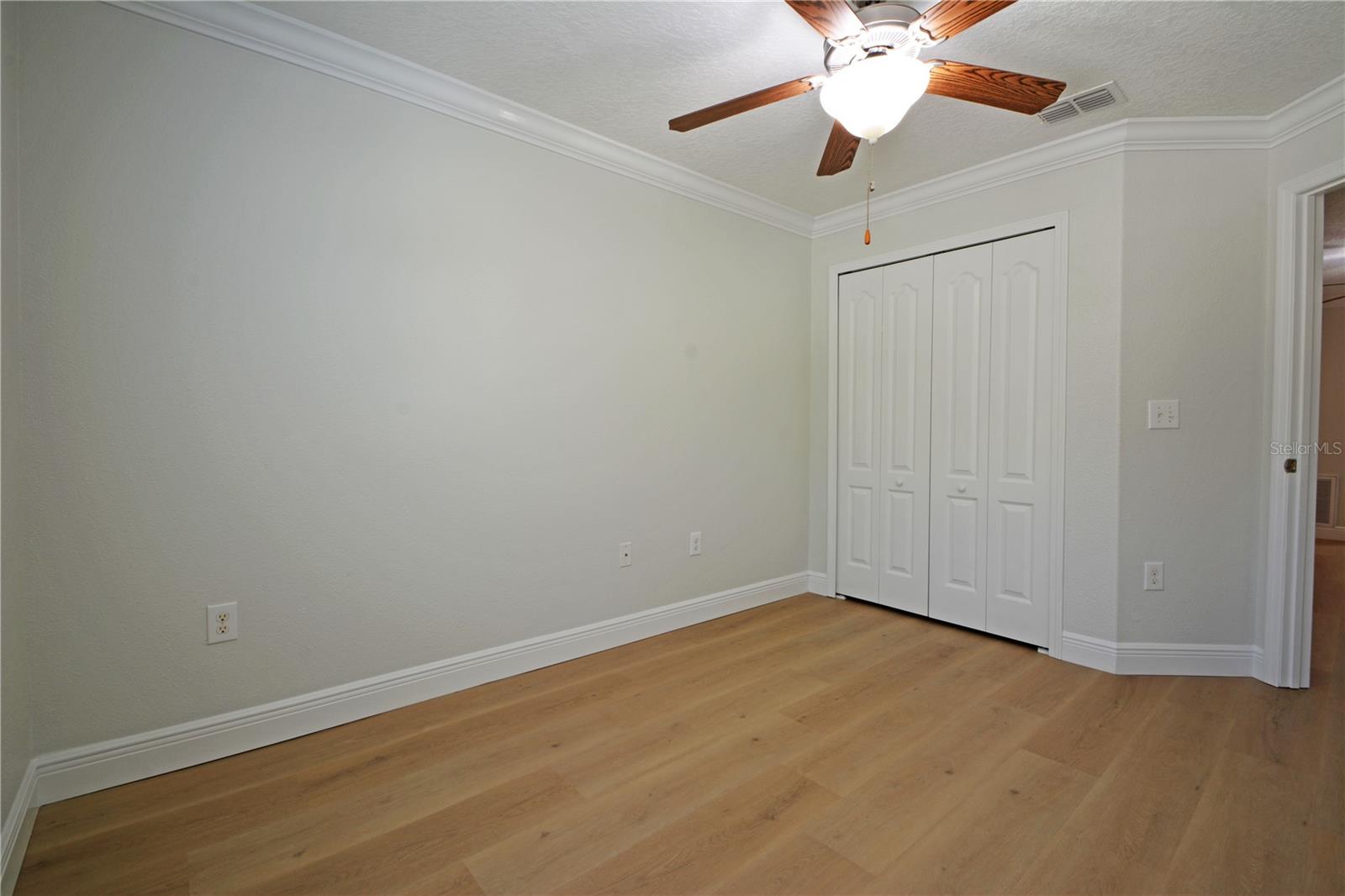 11925 GREENGATE DR — photo 33