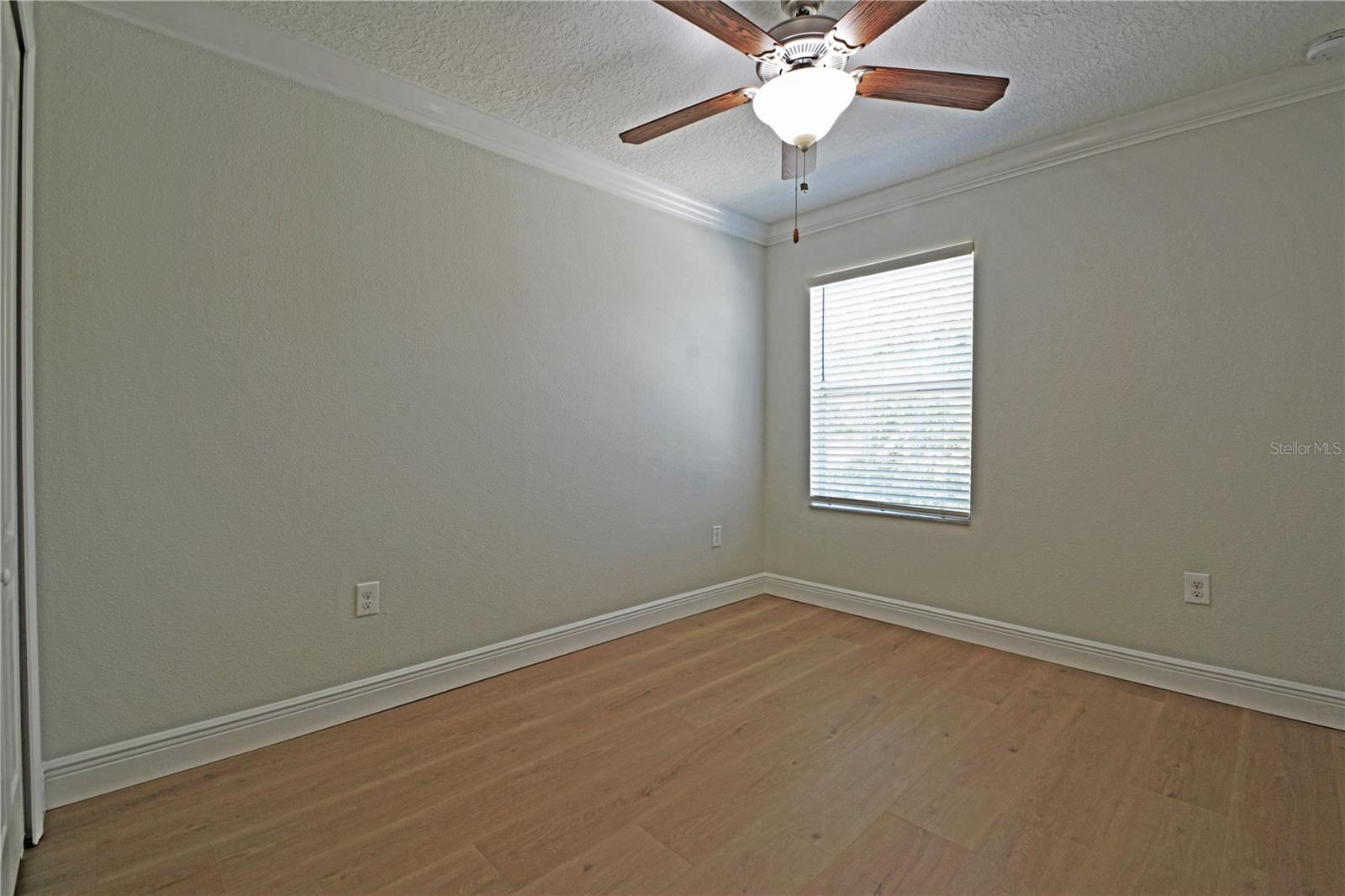 11925 GREENGATE DR — photo 41