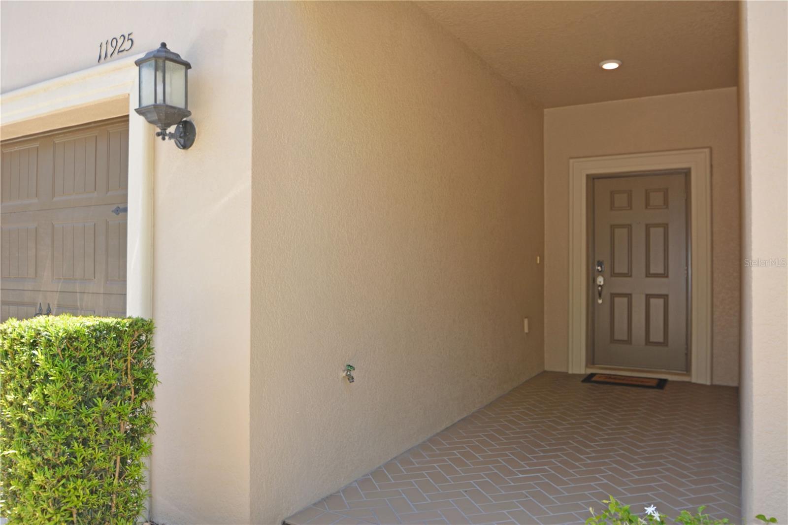 11925 GREENGATE DR — photo 4