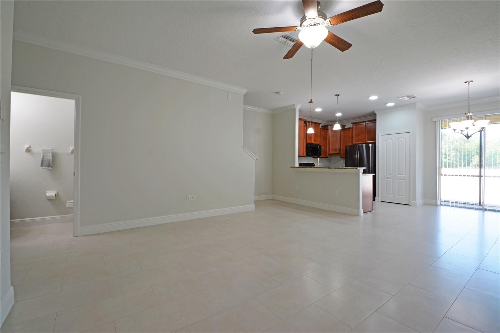 11925 GREENGATE DR — photo 5