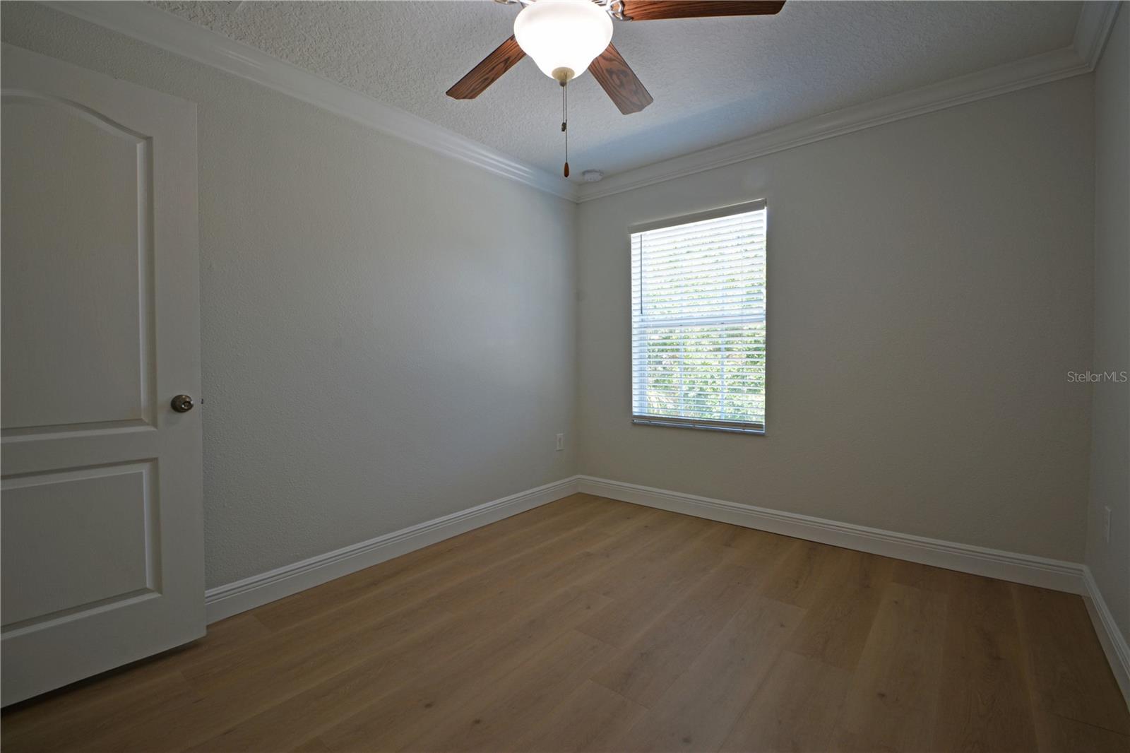 11925 GREENGATE DR — photo 35