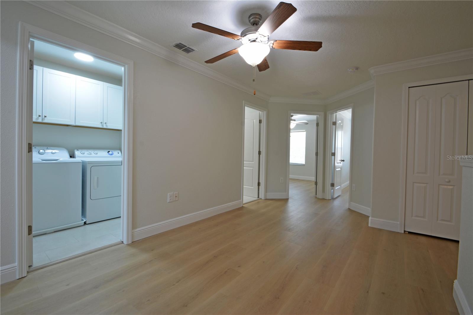 11925 GREENGATE DR — photo 22