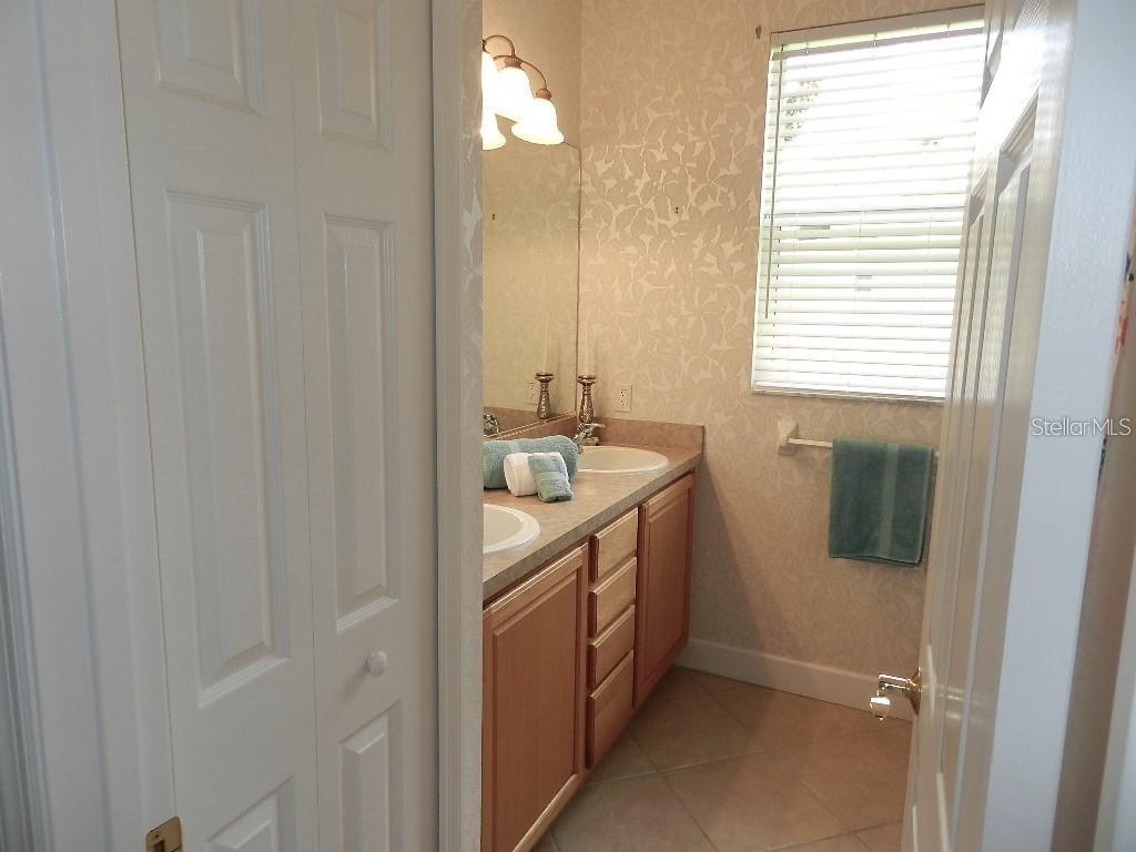 13335 PURPLE FINCH CIR — photo 33