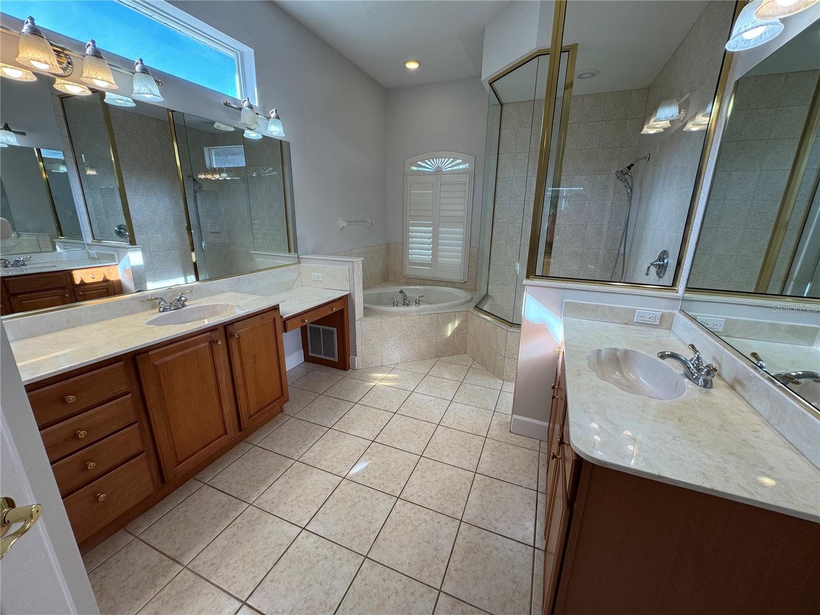 13335 PURPLE FINCH CIR — photo 24