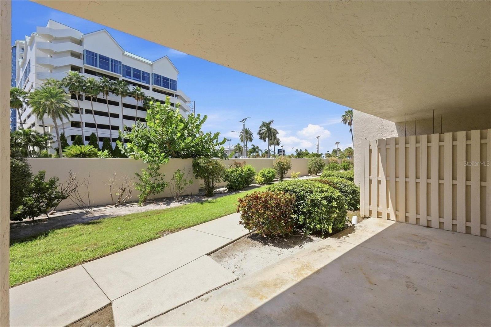 797 BENJAMIN FRANKLIN DR #9 — photo 44