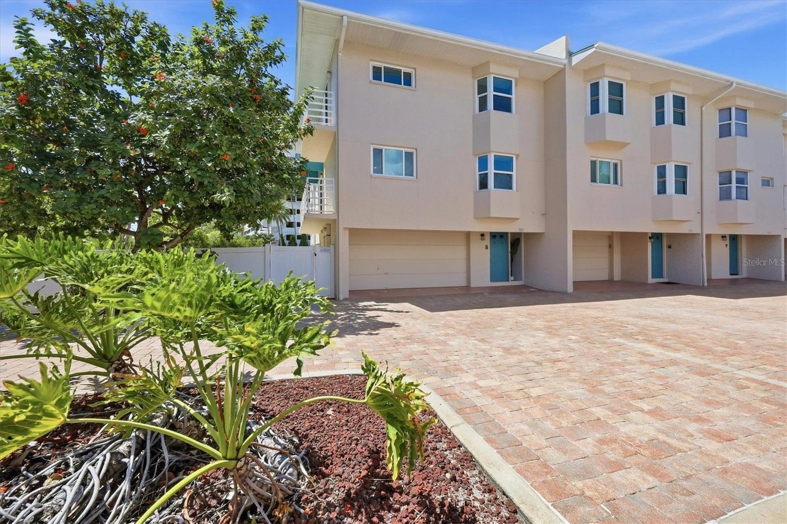 797 BENJAMIN FRANKLIN DR #9 — photo 46