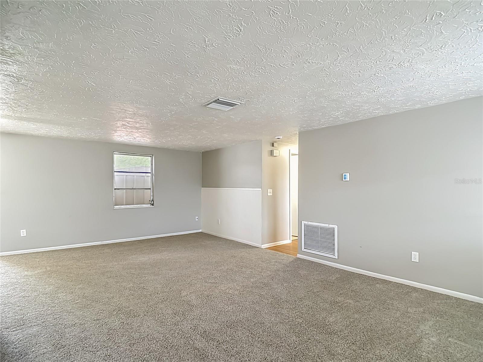 3441 EISENHOWER DR — photo 12