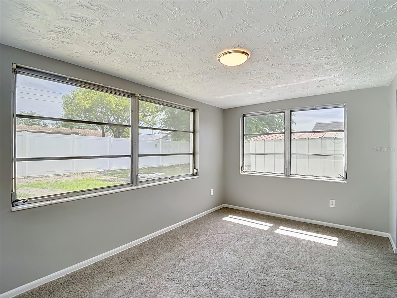 3441 EISENHOWER DR — photo 28