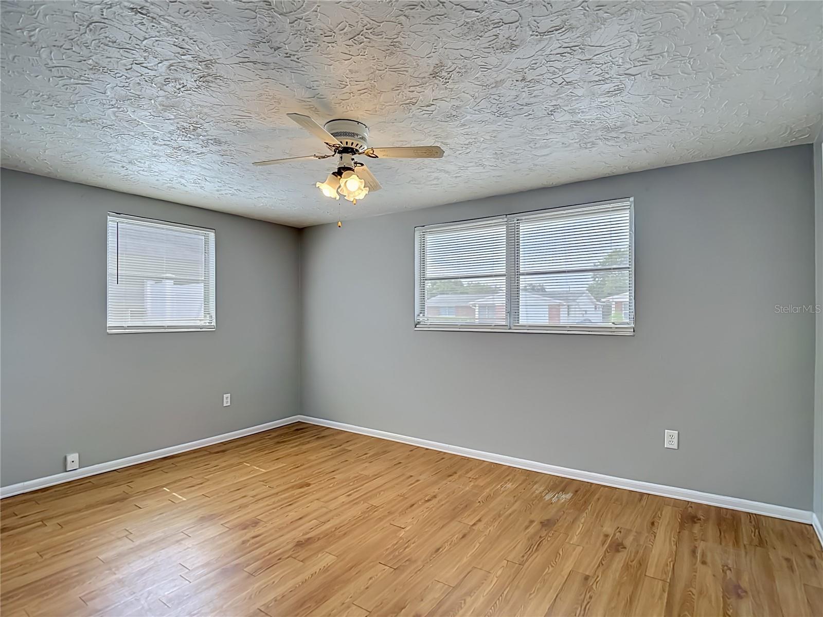 3441 EISENHOWER DR — photo 29
