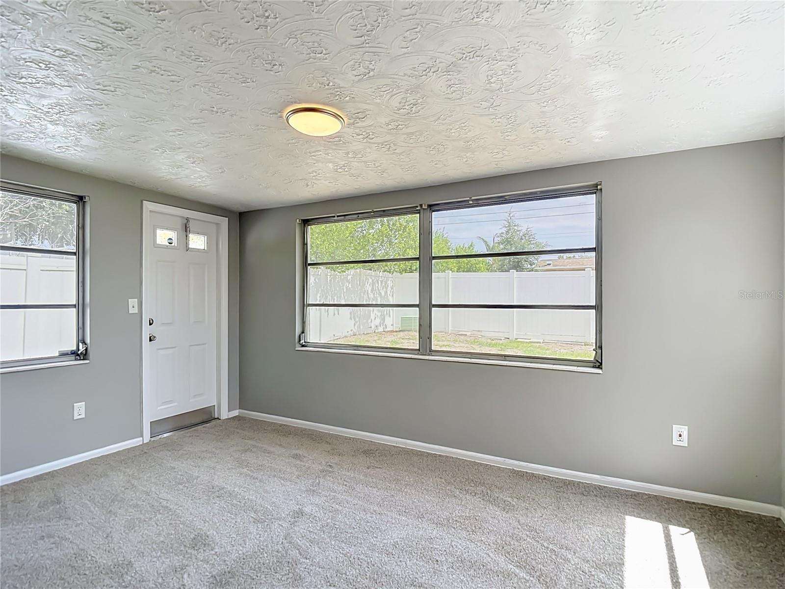 3441 EISENHOWER DR — photo 25