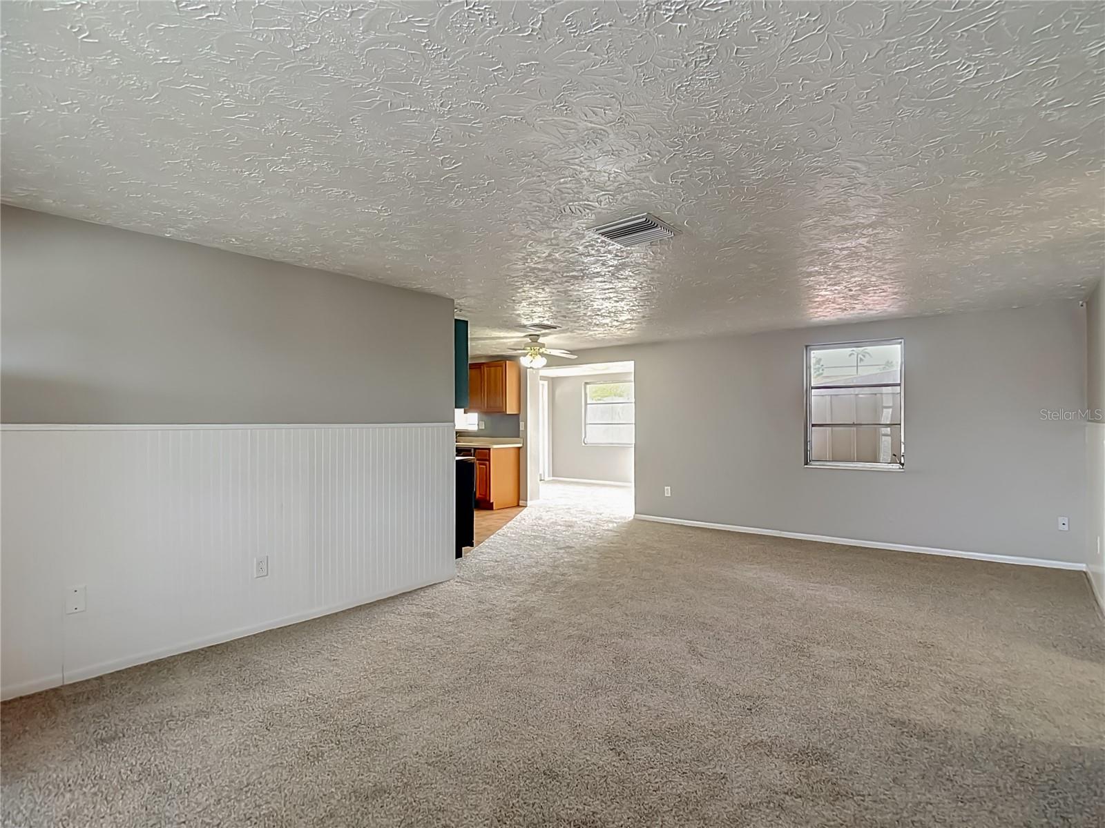 3441 EISENHOWER DR — photo 13