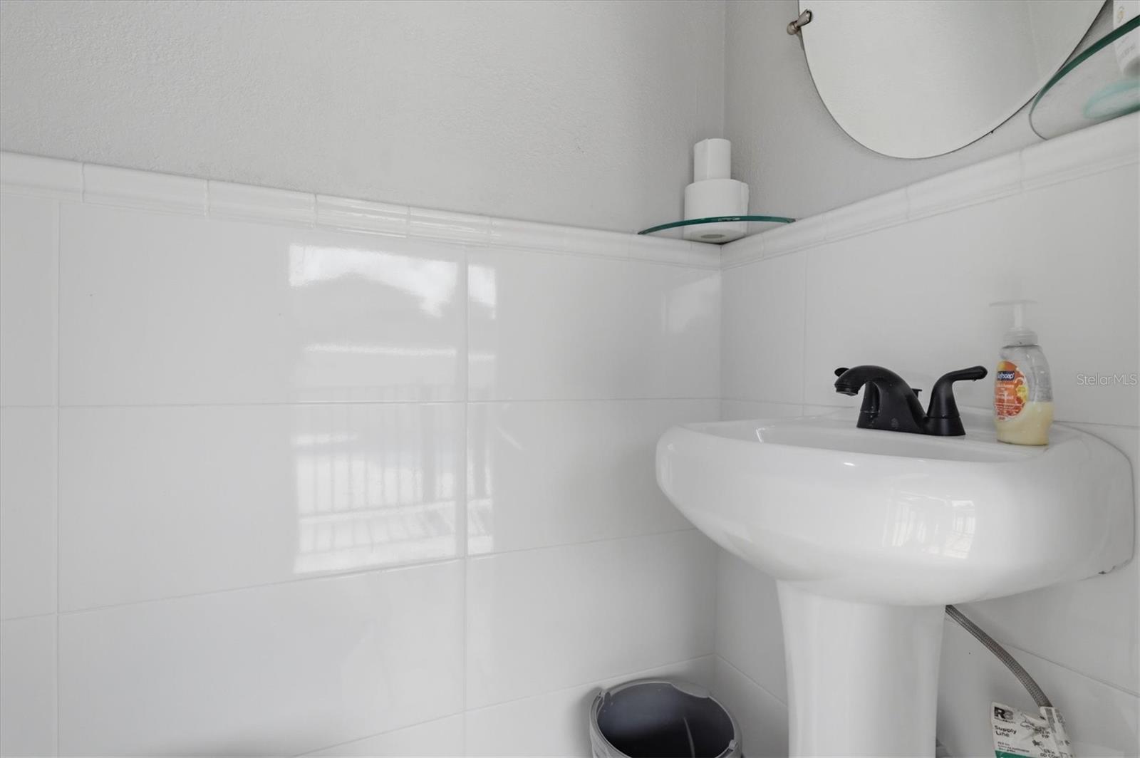 6611 N HALE AVE — photo 49