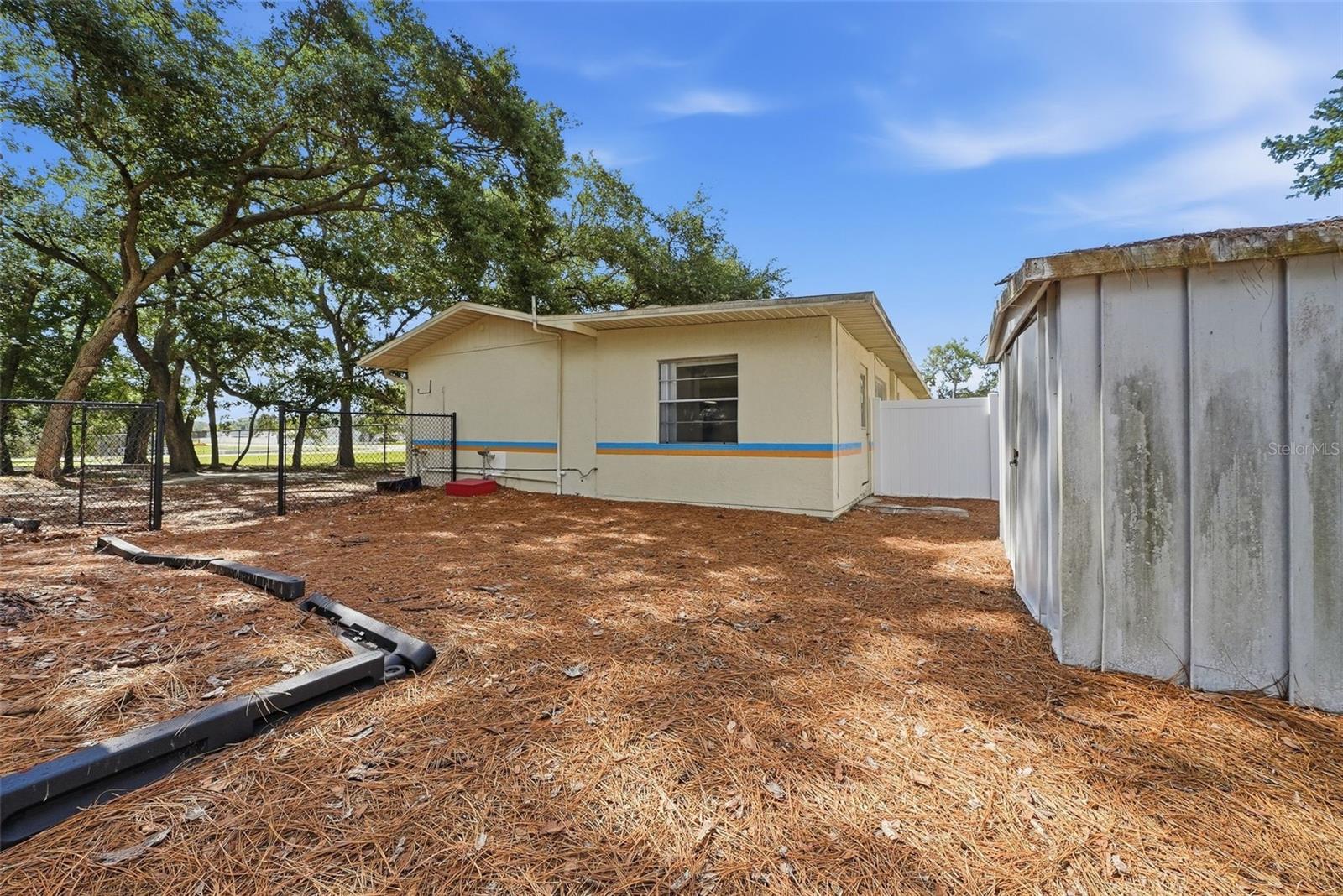 2886 WHITNEY RD — photo 35