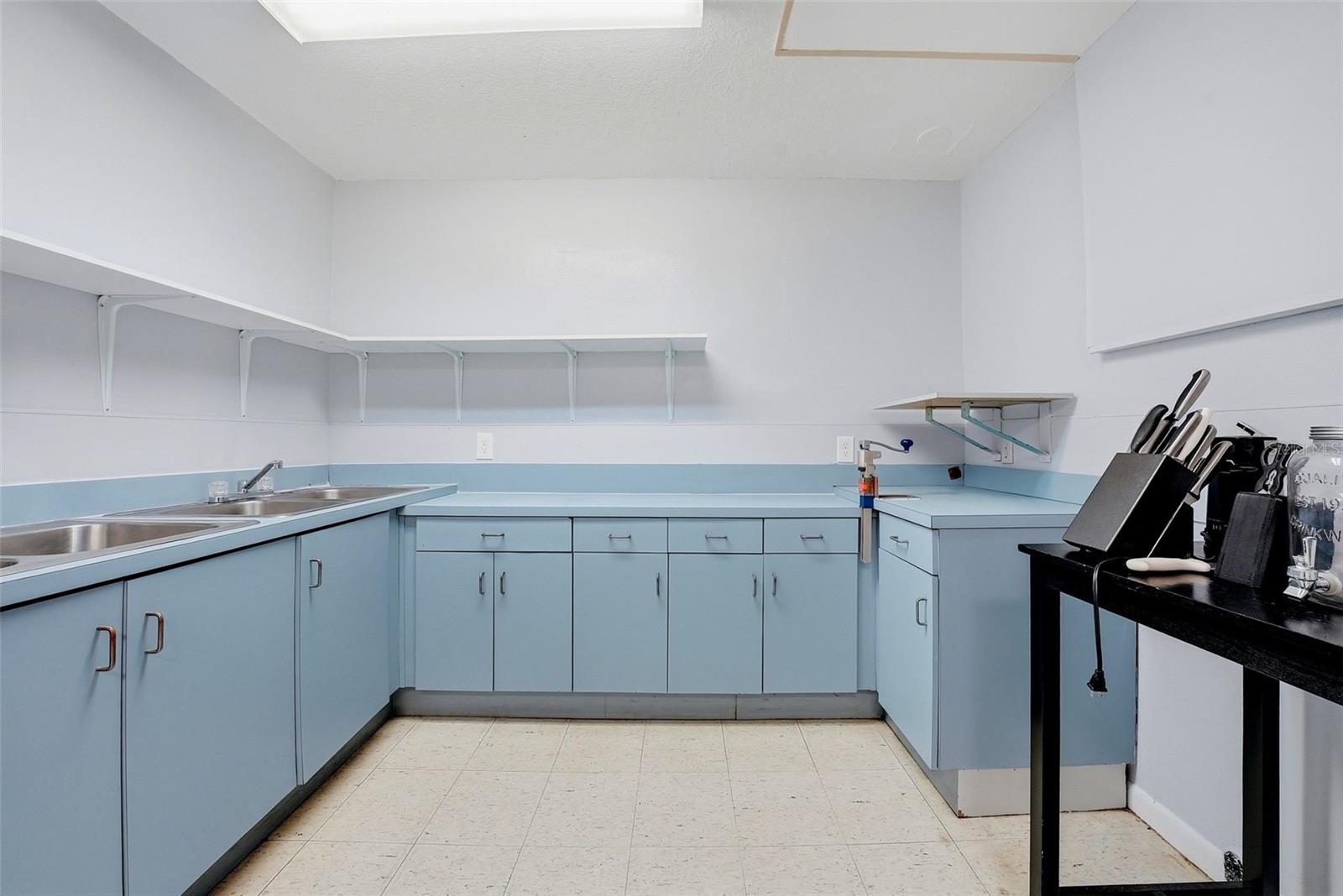 2886 WHITNEY RD — photo 27