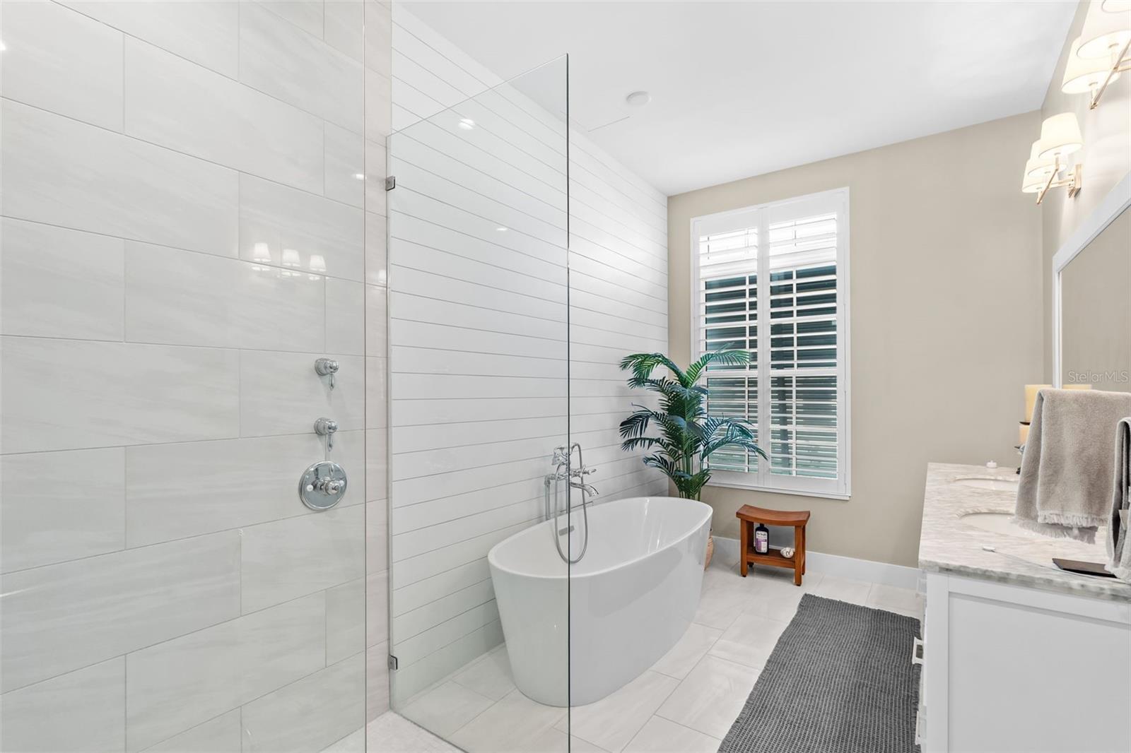 91 DAVIS BLVD #204 — photo 35