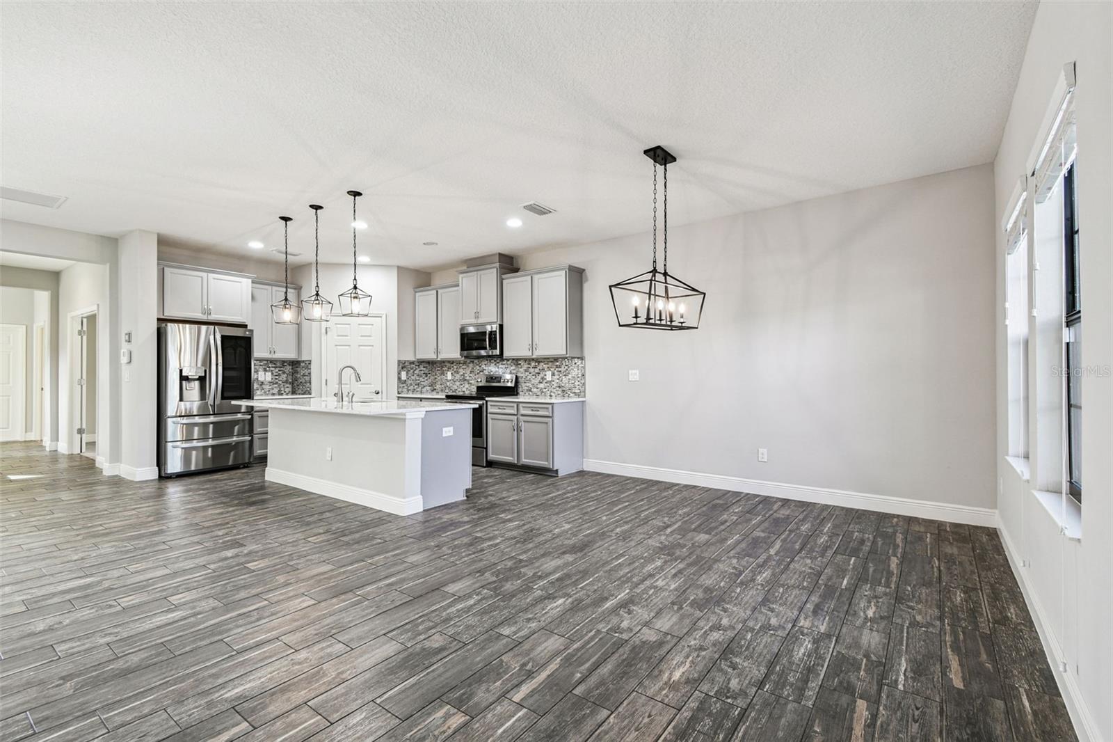 12413 TRIPLE CREEK BLVD — photo 6